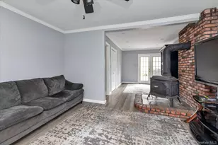231 Dogwood Ave, West Hempstead, NY 11552 - Photo 11