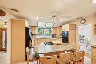 4 Ivy Pl, Shelter Island, NY 11964 - Photo 15