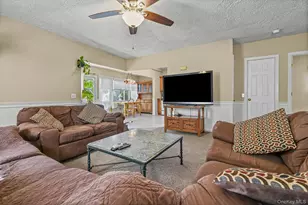 870 Guy Lombardo Ave, Freeport, NY 11520 - Photo 11