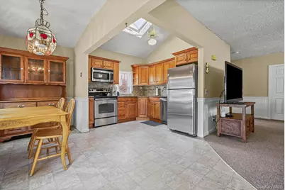 870 Guy Lombardo Avenue, Freeport, NY 11520 - Photo 13