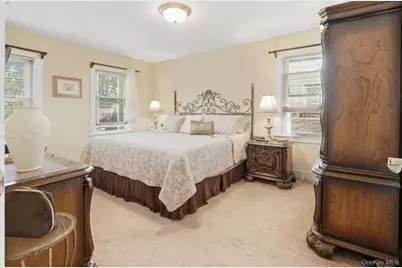 23026 87th Avenue, Bellaire, NY 11427 - Photo 11