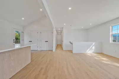 31 Harrison Drive, Shirley, NY 11967 - Photo 11