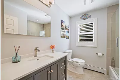 22 5th Avenue, Smithtown, NY 11787 - Photo 25