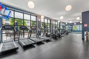 100 Garvies Point Rd, Glen Cove, NY 11542 - Photo 31