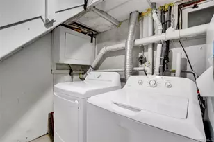 600 Plainview Rd, Plainview, NY 11803 - Photo 37