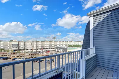 233 Marina Pointe Drive #233, East Rockaway, NY 11518 - Photo 27