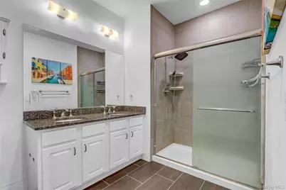 233 Marina Pointe Drive #233, East Rockaway, NY 11518 - Photo 19