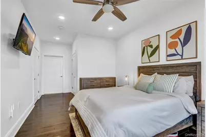 233 Marina Pointe Drive #233, East Rockaway, NY 11518 - Photo 17