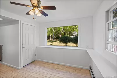 9 Grossman Street, Melville, NY 11747 - Photo 29