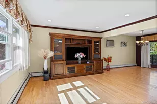 9 Grossman St, Melville, NY 11747 - Photo 5