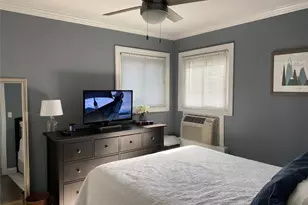 326 Edmunton Dr, North Babylon, NY 11703 - Photo 5