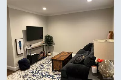 326 Edmunton Drive #L7, North Babylon, NY 11703 - Photo 3