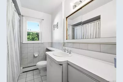 79 Beecher Road, North Babylon, NY 11703 - Photo 17