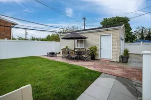 3199 Ilene Ln, Levittown, NY 11756 - Photo 17