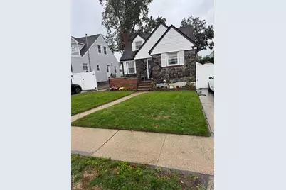 42 Frank Street, Valley Stream, NY 11580 - Photo 1