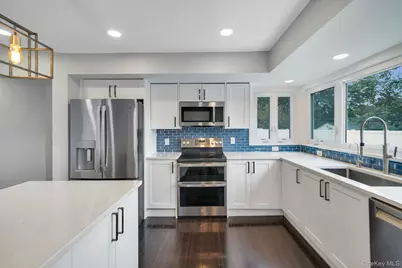 38 Hurtin Street, Port Jefferson Station, NY 11776 - Photo 7