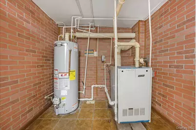 84-05 102nd Street, Richmond Hill, NY 11418 - Photo 21