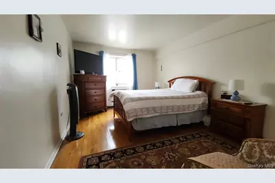 99-10 60th Avenue #3H, Corona, NY 11368 - Photo 15