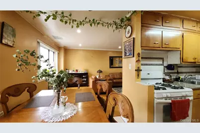 99-10 60th Avenue #3H, Corona, NY 11368 - Photo 13
