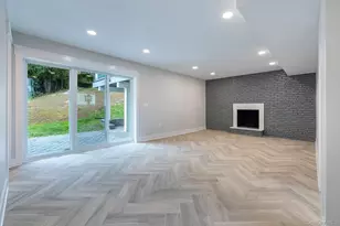 9 Stadium Rd, White Plains, NY 10607 - Photo 33