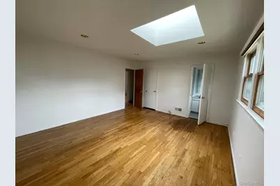 66 Laron Drive, New Rochelle, NY 10804 - Photo 23