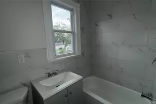 2366 Parkview, Baldwin, NY 11510 - Photo 9