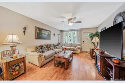 4104 Avenue S, Brooklyn, NY 11234 - Photo 7