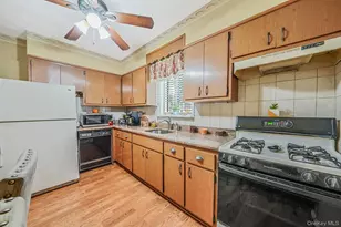 4104 Ave. S, Brooklyn, NY 11234 - Photo 9