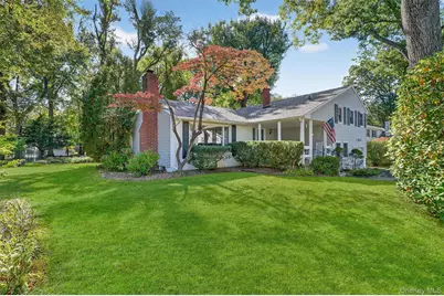 24 Whitewood Road, White Plains, NY 10603 - Photo 3