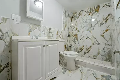 104-40 194th Street, Saint Albans, NY 11412 - Photo 13