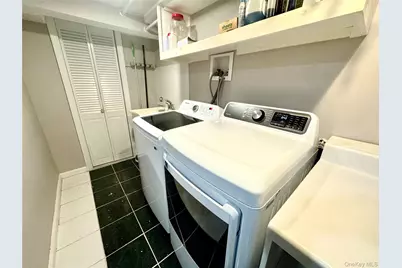 36 Sands Lane, Brookhaven, NY 11719 - Photo 19