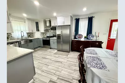 36 Sands Lane, Brookhaven, NY 11719 - Photo 21