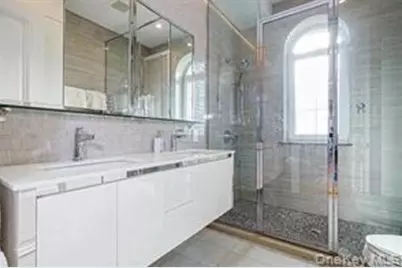 69-36 Dartmouth Street, Forest Hills, NY 11375 - Photo 21