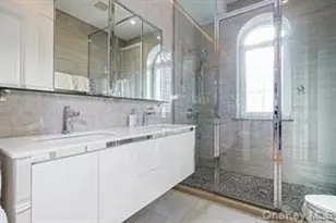 69-36 Dartmouth St, Forest Hills, NY 11375 - Photo 21