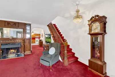 242 E 237th Street, Bronx, NY 10470 - Photo 9