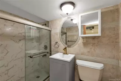 7653 268th Street, Glen Oaks, NY 11040 - Photo 21