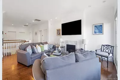 11 Island Point, Bronx, NY 10464 - Photo 5