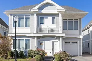 11 Island Pt, Bronx, NY 10464 - Photo 1