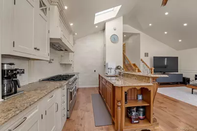 22469 76th Road, Bayside, NY 11364 - Photo 5