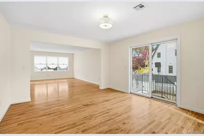 46 Bryn Mawr Place, Yonkers, NY 10701 - Photo 7