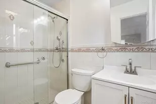 46 Bryn Mawr Pl, Yonkers, NY 10701 - Photo 23