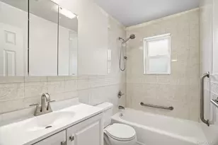 46 Bryn Mawr Pl, Yonkers, NY 10701 - Photo 13