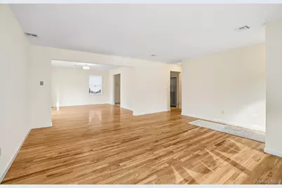 46 Bryn Mawr Place, Yonkers, NY 10701 - Photo 11