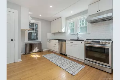 16 Avenue A, Port Washington, NY 11050 - Photo 11