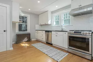 16 Avenue A, Port Washington, NY 11050 - Photo 11