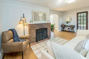 16 Avenue A, Port Washington, NY 11050 - Photo 5