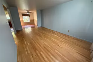 466 Country Club Ln, Pomona, NY 10970 - Photo 3