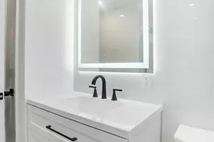 23 Chase Ln, Levittown, NY 11756 - Photo 25