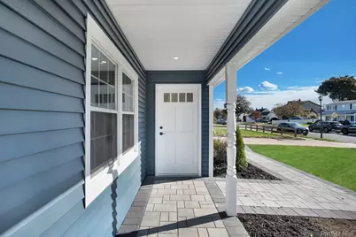 23 Chase Lane, Levittown, NY 11756 - Photo 3