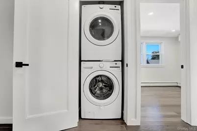 23 Chase Lane, Levittown, NY 11756 - Photo 19